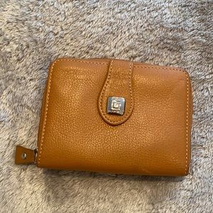 Stone Mountain leather wallet